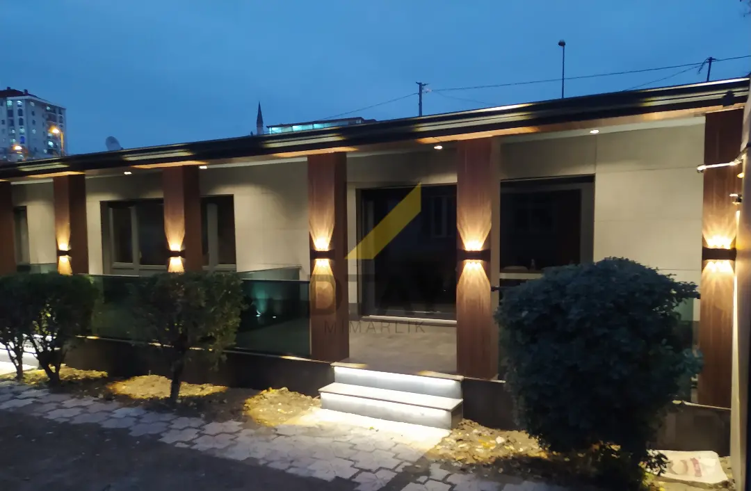 Küçükçekmece Projesi — cephe — giriş